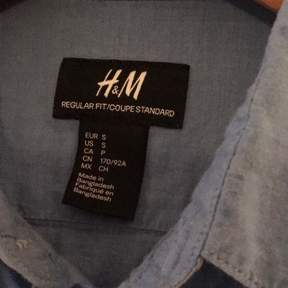 H&M Chambray Regular Fit Button Down sz S - Picture 2 of 14